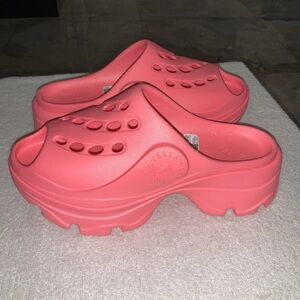 NWT Adidas by Stella McCartney Pink Clogs